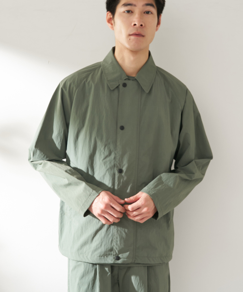 B.C STOCK（ベーセーストック）の「Breeze Func Blouson（ブルゾン・メンズ・ブラック/カーキ・MEDIUM/LARGE）」の15枚目の写真