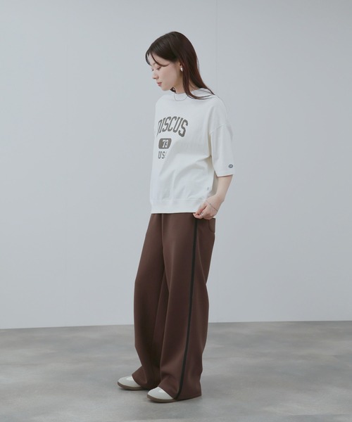 DISCUS（ディスカス）の「DISCUS　カレッジロゴプリント  半袖Tシャツ（Tシャツ/カットソー・レディース・ホワイト/ブラック/ライトブルー/杢グレー・M/L）」の12枚目の写真
