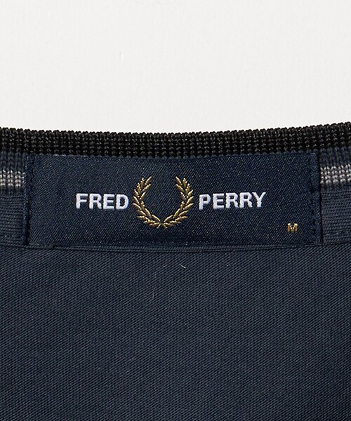 FRED PERRY(フレッドペリー)の「<FRED PERRY>ツインティップ Tシャツ(Tシャツ/カットソー・メンズ・ブラック/ホワイト/ダークグレー/コバルトブルー・M/L/XL)」の19枚目の写真