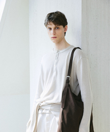 BER DE NOIR（ベールドノワール）の「パンチングヘンリーネックロングスリーブニットT（ベージュ）（Tシャツ/カットソー）」