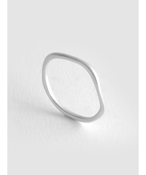 QUARQOR（クォルコア）の「#8101 silver92.5 RING（リング・レディース・その他・X-SMALL/SMALL/MEDIUM/LARGE/X-LARGE）」の2枚目の写真