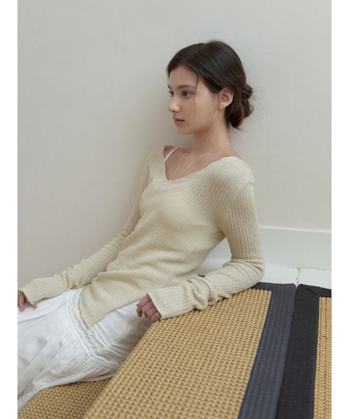 RE_L(リエル)の「Slony v slit knit (beige)(ニット/セーター・レディース・その他・FREE)」の4枚目の写真