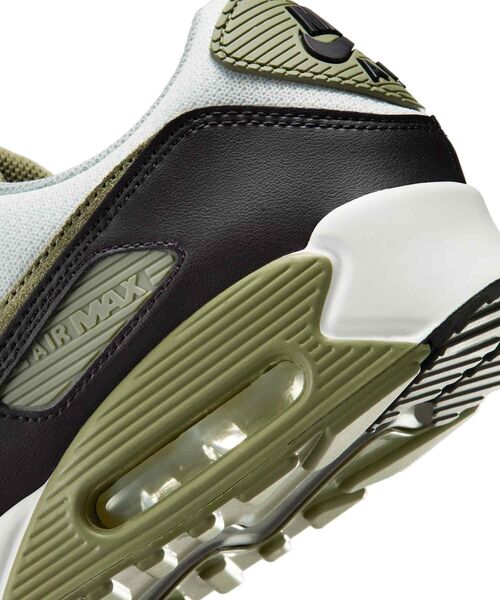 NIKE(ナイキ)の「ナイキ エア マックス 90 メンズシューズ / Nike Air Max 90 Men's Shoes DM0029-121 Summit White(スニーカー・メンズ・アイボリー・25.5/25/24/28/27.5/27/26.5/26/29/28.5)」の8枚目の写真