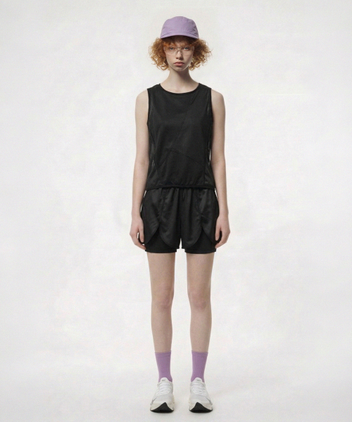 PRINOAR(プリノア)の「エテリアルパフォーマンススリーブレス - ブラック(Tシャツ/カットソー・レディース・ブラック・SMALL/MEDIUM/LARGE)」の3枚目の写真