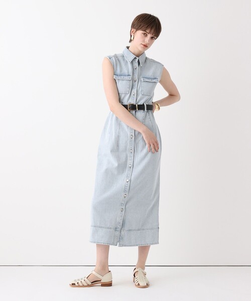 allureville(アルアバイル)の「ブリーチデニムワンピース(ワンピース・レディース・ライトブルー・2/1)」の6枚目の写真
