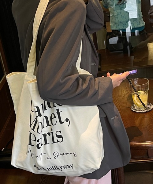Vipoa(ヴィポア)の「Paris message logo tote bag(トートバッグ・レディース・ピンク/ホワイト・FREE)」の6枚目の写真