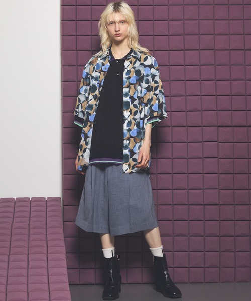 MAISON SPECIAL（メゾンスペシャル）の「《UNISEX》Layered Collar Line Geometric Prime-Over Short Sleeve Knit Polo Shirt/レイヤードライン襟ジオメトリックプライムオーバーショートスリーブニットポロシャツ【MAISON SPECIAL/メゾンスペシャル】（ポロシャツ・メンズ・ブラック/ベージュ・0/1/2）」の4枚目の写真
