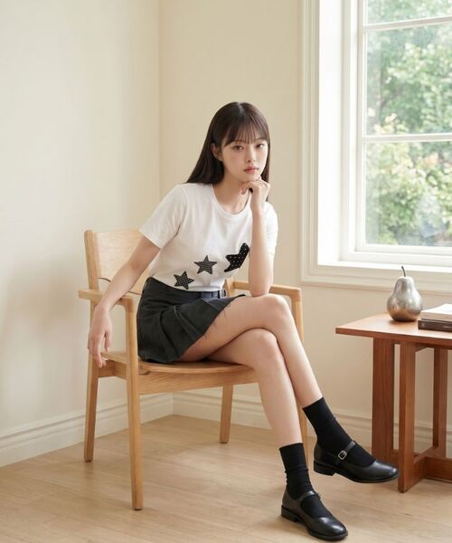 NTBC(エヌティービーシー)の「ドットオンスターロゴ半袖Tシャツ_2カラー(Tシャツ/カットソー・レディース・ホワイト/ブラック・SMALL/MEDIUM)」の11枚目の写真