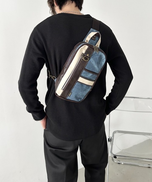 real design（リアルデザイン）の「[real design]8ポケット2層セパレートボディバッグ/ワンショルダー/ユニセックス（ボディバッグ/ウエストポーチ・メンズ・ネイビー/ブラック・FREE）」の13枚目の写真