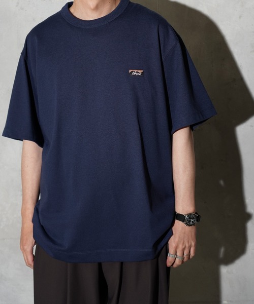 NANGA(ナンガ)の「NANGA / ナンガ ECO HYBRID BOX LOGO EMBROIDERY TEE エコハイブリッド ボックスロゴ エンブロイダリーTシャツ(Tシャツ/カットソー・メンズ・ネイビー/ホワイト/ブラック/グレー・SMALL/MEDIUM/LARGE/X-LARGE)」の4枚目の写真