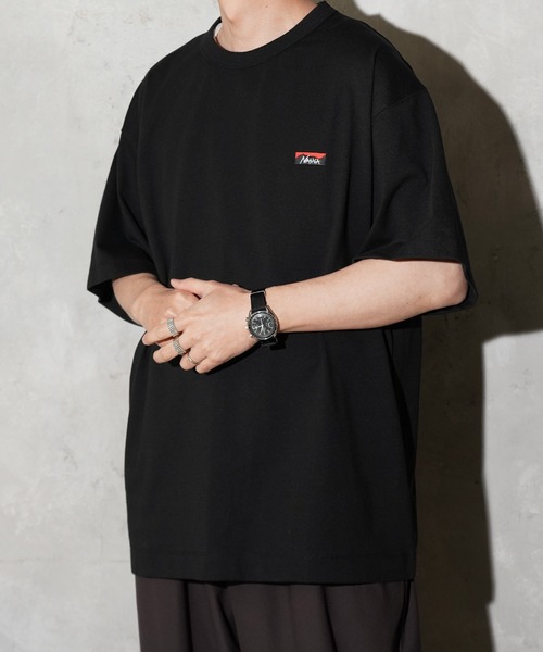NANGA(ナンガ)の「NANGA / ナンガ ECO HYBRID BOX LOGO EMBROIDERY TEE エコハイブリッド ボックスロゴ エンブロイダリーTシャツ(Tシャツ/カットソー・メンズ・ネイビー/ホワイト/ブラック/グレー・SMALL/MEDIUM/LARGE/X-LARGE)」の7枚目の写真