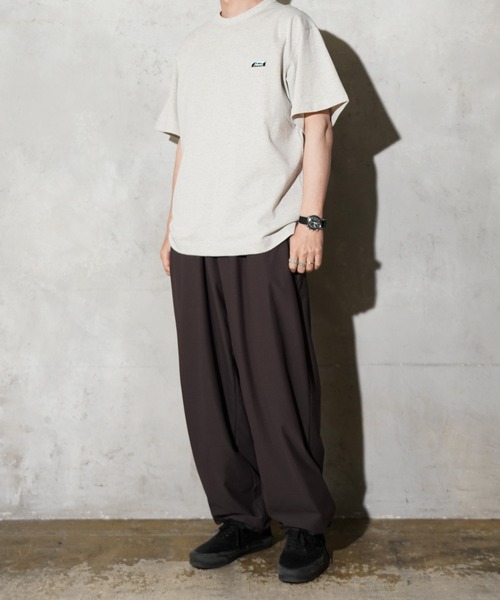 NANGA(ナンガ)の「NANGA / ナンガ ECO HYBRID BOX LOGO EMBROIDERY TEE エコハイブリッド ボックスロゴ エンブロイダリーTシャツ(Tシャツ/カットソー・メンズ・ネイビー/ホワイト/ブラック/グレー・SMALL/MEDIUM/LARGE/X-LARGE)」の10枚目の写真
