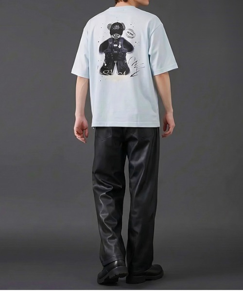 revertical(リバーティカル)の「バックグラフィック クマプリント 半袖Tシャツ(Tシャツ/カットソー・メンズ・ホワイト/ブラック/サックスブルー・MEDIUM/LARGE)」の16枚目の写真