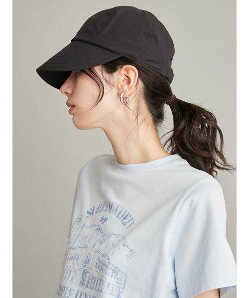 Mila Owen(ミラオーウェン)の「【ウォッシャブル】【撥水】【接触冷感】バックシャーリングゴムキャップ(キャップ・レディース・ブラック/ベージュ/キャメル・F)」の15枚目の写真