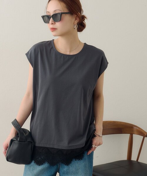 DISCOAT(ディスコート)の「【Noka/接触冷感】裾レースフレンチTシャツ(Tシャツ/カットソー・レディース・ブラック/チャコールグレー/ホワイト系その他・FREE)」の2枚目の写真