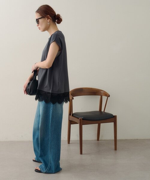 DISCOAT(ディスコート)の「【Noka/接触冷感】裾レースフレンチTシャツ(Tシャツ/カットソー・レディース・ブラック/チャコールグレー/ホワイト系その他・FREE)」の6枚目の写真