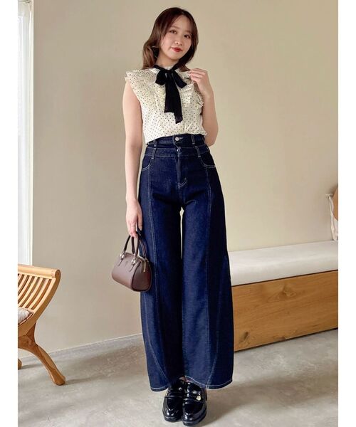 dazzlin(ダズリン)の「レイヤードワイドデニムパンツ(デニムパンツ・レディース・インディゴブルー・MEDIUM/SMALL)」の10枚目の写真