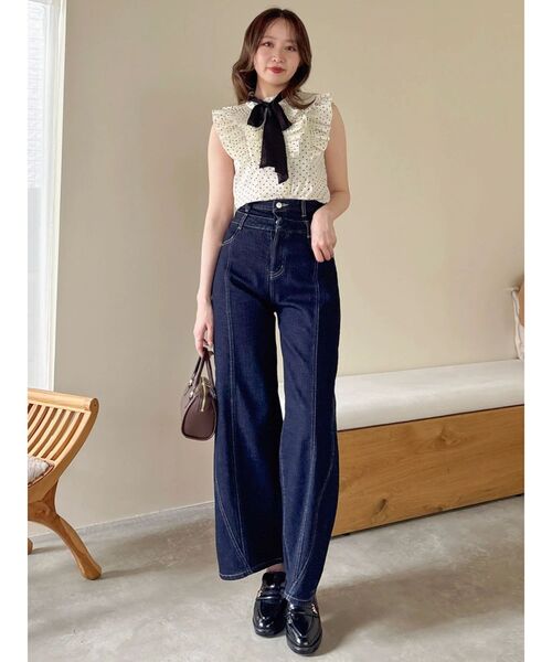 dazzlin(ダズリン)の「レイヤードワイドデニムパンツ(デニムパンツ・レディース・インディゴブルー・MEDIUM/SMALL)」の11枚目の写真