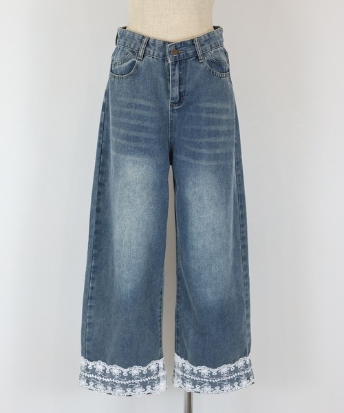 BLUEEAST(ブルーイースト)の「ヘムレースワイドデニム(デニムパンツ・レディース・ブルー・SMALL/MEDIUM)」の11枚目の写真