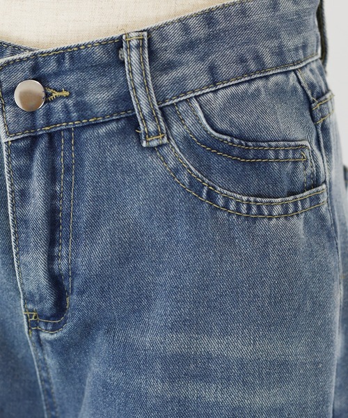 BLUEEAST(ブルーイースト)の「ヘムレースワイドデニム(デニムパンツ・レディース・ブルー・SMALL/MEDIUM)」の14枚目の写真