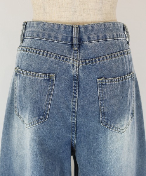 BLUEEAST(ブルーイースト)の「ヘムレースワイドデニム(デニムパンツ・レディース・ブルー・SMALL/MEDIUM)」の13枚目の写真