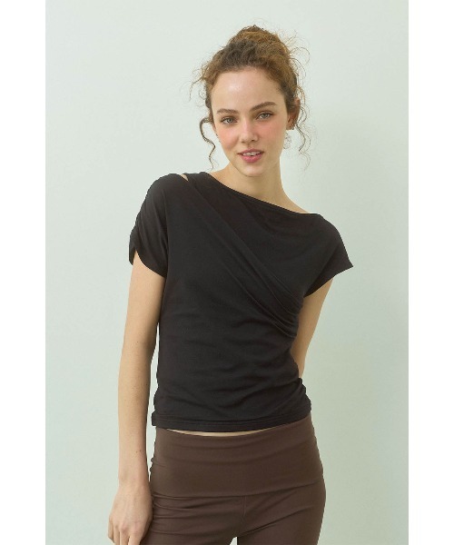 ALEXIA STAM（アリシアスタン）の「Asymmetrical Top /レイヤードトップス（Tシャツ/カットソー・レディース・グレー/ブラック/ホワイト・L/M/S）」の9枚目の写真