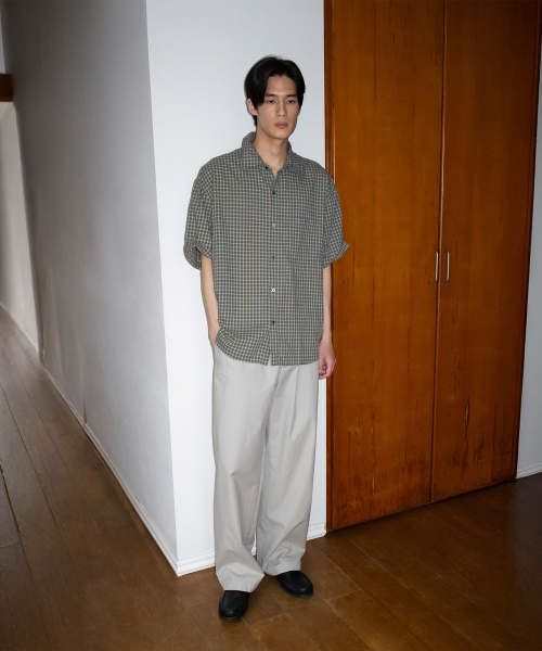 BLANKROOM(ブランクルーム)の「チェックハーフシャツ_COOL SAGE(シャツ/ブラウス・メンズ・その他・1/2/3/4)」の2枚目の写真