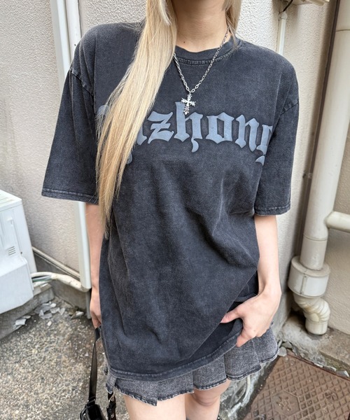Figments(フィグメンツ)の「フェード発泡ロゴT(Tシャツ/カットソー・レディース・その他1・FREE)」の2枚目の写真