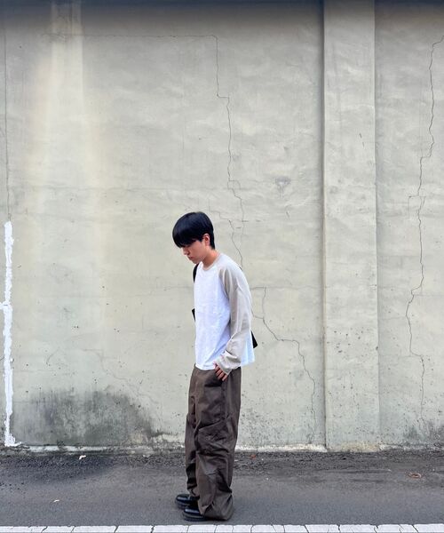 MISEKISEOUL MEN(ミセキソウルメンズ)の「Folded pocket cargo parachute pants BLACK(その他パンツ・メンズ・その他・1/2/3)」の4枚目の写真