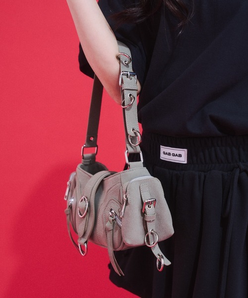 GAB GAB（ガブガブ）の「Vintage Suede Shoulder Bag/ヴィンテージスウェードショルダーバッグ（ショルダーバッグ・レディース・グレー/ブラウン・FREE）」の7枚目の写真