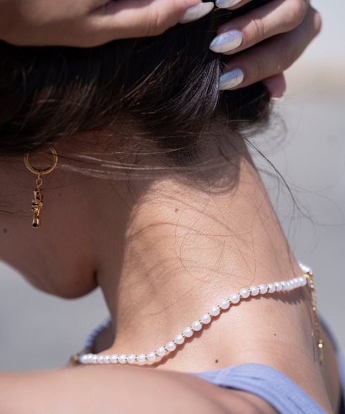 IRIEBEACH(アイリービーチ)の「mini cross CZ hoop pierce/【ハワイアンジュエリー】【サージカルステンレス】【金属アレルギー対応】【IRIEBEACH / アイリービーチ】つけっぱなしOK(ピアス(片耳用)・レディース・ピンク/シルバー/ゴールド・FREE)」の17枚目の写真