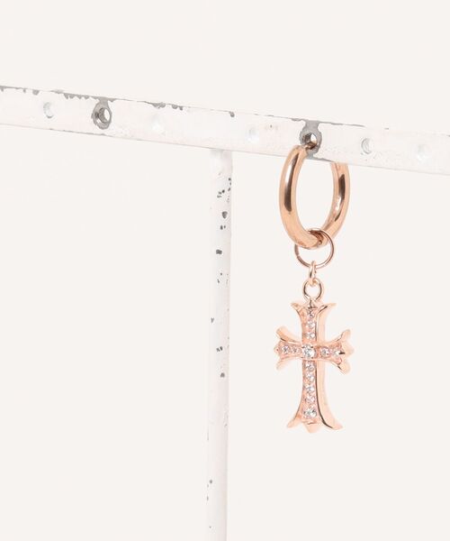 IRIEBEACH(アイリービーチ)の「mini cross CZ hoop pierce/【ハワイアンジュエリー】【サージカルステンレス】【金属アレルギー対応】【IRIEBEACH / アイリービーチ】つけっぱなしOK(ピアス(片耳用)・レディース・ピンク/シルバー/ゴールド・FREE)」の18枚目の写真