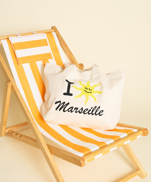 417 EDIFICE(フォーワンセブンエディフィス)の「VACANCE PERMANENTES × 417 I LOVE MARSEILLE Beach Bag(クラッチバッグ・メンズ・ホワイト/ブラック・FREE)」の6枚目の写真