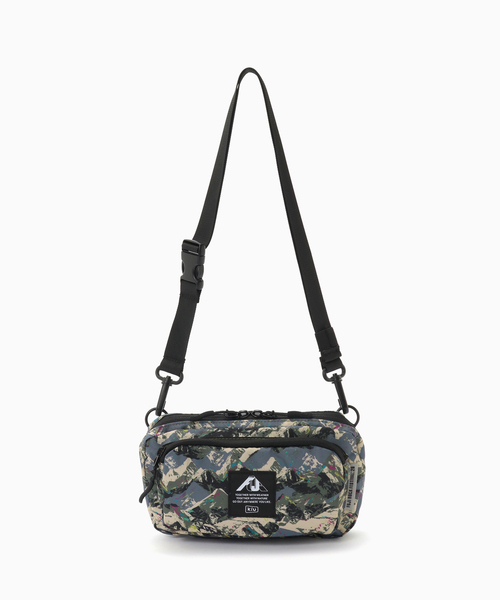 417 EDIFICE(フォーワンセブンエディフィス)の「KiU / キウ FUJI F-PKT MINI SHLBAG(ショルダーバッグ・メンズ・A/B・FREE)」の7枚目の写真