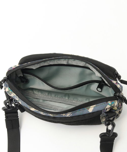 417 EDIFICE(フォーワンセブンエディフィス)の「KiU / キウ FUJI F-PKT MINI SHLBAG(ショルダーバッグ・メンズ・A/B・FREE)」の12枚目の写真