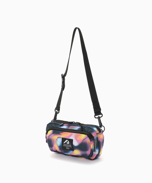 417 EDIFICE(フォーワンセブンエディフィス)の「KiU / キウ FUJI F-PKT MINI SHLBAG(ショルダーバッグ・メンズ・A/B・FREE)」の16枚目の写真