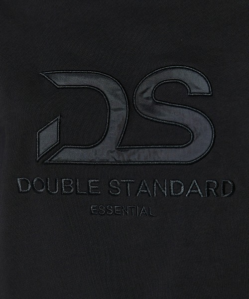 ESSENTIAL(エッセンシャル)の「DSロゴ ヘビー天竺プルオーバー(Tシャツ/カットソー・レディース・オフホワイト/ブラック/オリーブ・36/38)」の9枚目の写真