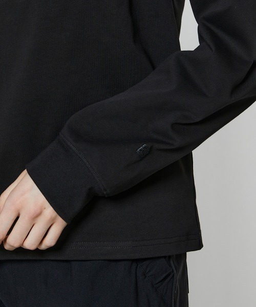 ESSENTIAL(エッセンシャル)の「DSロゴ ヘビー天竺プルオーバー(Tシャツ/カットソー・レディース・オフホワイト/ブラック/オリーブ・36/38)」の13枚目の写真