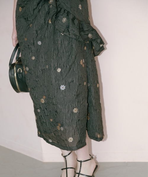 Lil Ambition(リルアンビション)の「【ZOZOTOWN 限定】フラワーフリルワンピース(ワンピース・レディース・ベビーピンク/ブラック/クリーム・M/S)」の6枚目の写真
