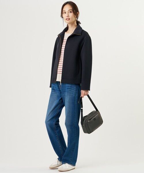 J.PRESS(ジェイプレス)の「【WEB限定カラーあり】スクエア ショルダーバッグ(ショルダーバッグ・レディース・グレー系/ダークブラウン系/ブラック系/ネイビー系・F)」の11枚目の写真