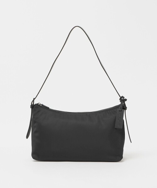 UNITED ARROWS(ユナイテッドアローズ)の「ナイロン ミドル ショルダーバッグ(ショルダーバッグ・レディース・ブラック・FREE)」の5枚目の写真