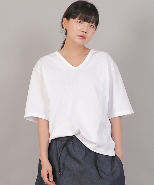SAINTCREW(セントクルー)の「オーバーサイズ 16s コットン Vネック 半袖Tシャツ RVM-8A11 ホワイト(Tシャツ/カットソー・レディース・その他・FREE)」の1枚目の写真