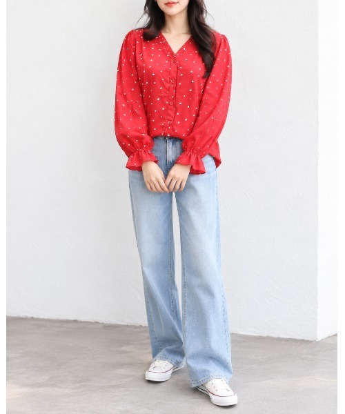 FAZVY(ファズビー)の「さりげないハート柄が目を惹く フェミニンブラウス(シャツ/ブラウス・レディース・レッド/ホワイト/ブラック・M)」の16枚目の写真