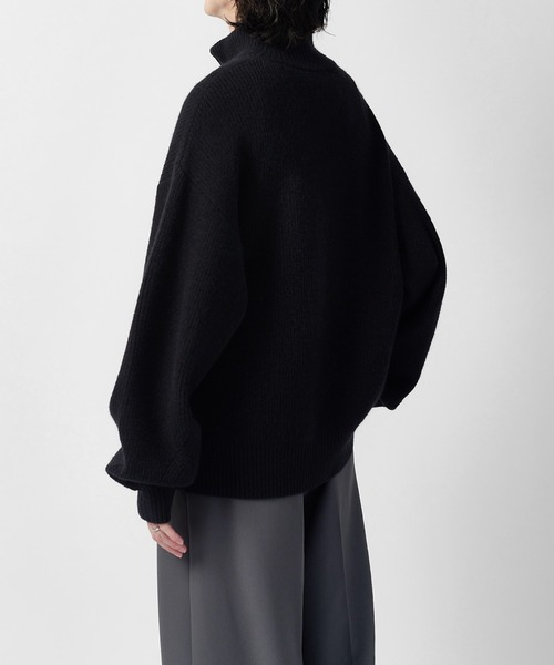 Lui's(ルイス)の「【Neucon】DESIGN OVER HALF-ZIP KNIT / 畦編みデザインオーバーハーフジップニット(ニット/セーター・メンズ・グレー/ネイビー/ブラック・2/1)」の13枚目の写真