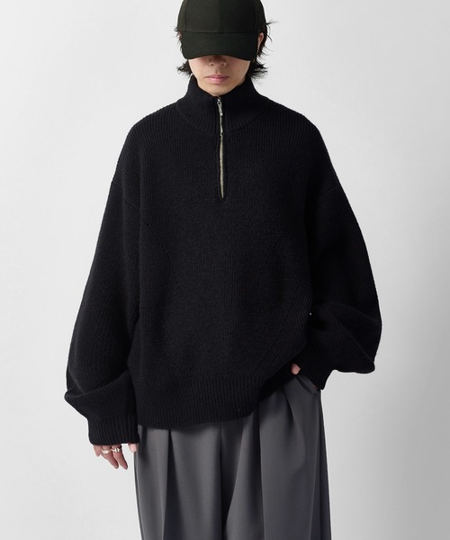 Lui's(ルイス)の「【Neucon】DESIGN OVER HALF-ZIP KNIT / 畦編みデザインオーバーハーフジップニット(ニット/セーター・メンズ・グレー/ネイビー/ブラック・2/1)」の4枚目の写真