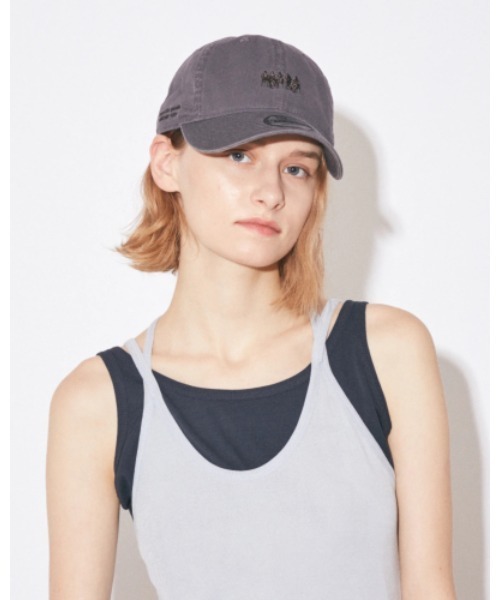 beautiful people(ビューティフルピープル)の「【beautiful people/ビューティフルピープル】NEW ERA little people embroidery cap/NEWERA/9THIRTY/キャップ(キャップ・レディース・ブラック/グレー/ベージュ・MEDIUM)」の4枚目の写真