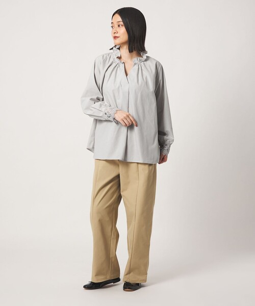 A DAY IN THE LIFE UNITED ARROWS(アデイインザライフユナイテッドアローズ)の「レースカフ フリルネックブラウス <A DAY IN THE LIFE>(シャツ/ブラウス・レディース・ライトグレー/ネイビー/オリーブ・FREE)」の10枚目の写真