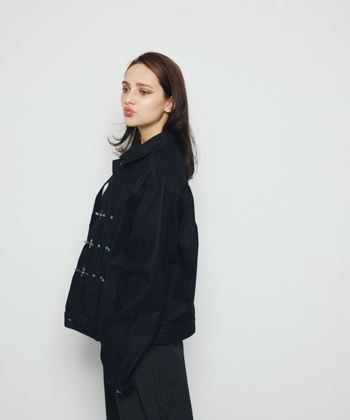 DAZE（デイズ）の「ファイヤーマンバックル デニムジャケット（デニムジャケット・メンズ・ブラック系・SMALL/LARGE/MEDIUM）」の4枚目の写真