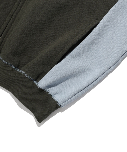 NICE GHOST CLUB（ナイスゴーストクラブ）の「3STAR LOGO HIGH NECK ZIP UP_KHAKI(NG2GFUM481A)（スウェット・レディース・カーキ・SMALL/MEDIUM/LARGE）」の5枚目の写真