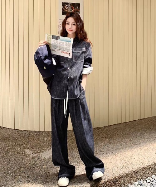 FAVORITO(ファヴォリート)の「デニムシャツワイドパンツセットアップ(セットアップ・レディース・ダークブルー・L/M/S)」の15枚目の写真